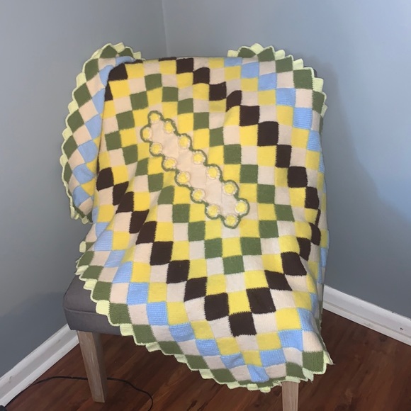 Hand made knitted blanket - Picture 1 of 6